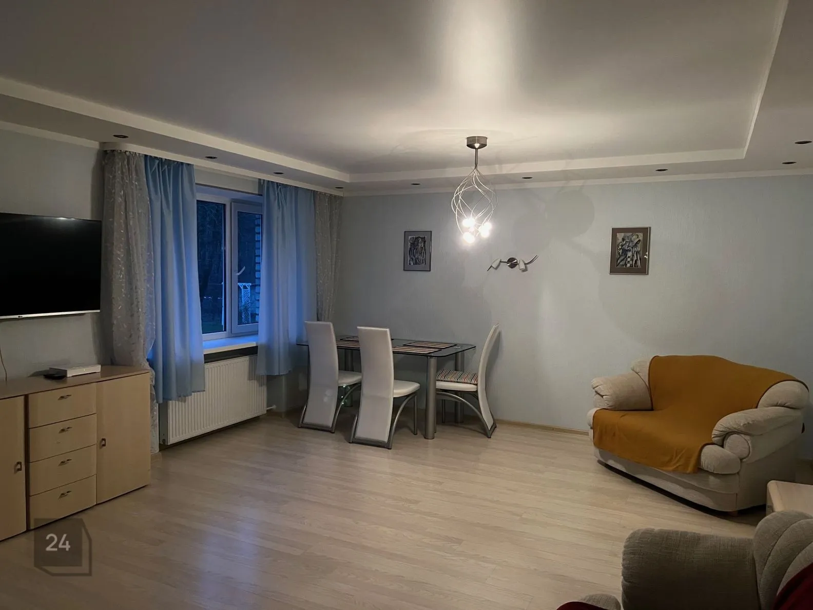 GOOD VALUE TWO-ROOM APARTMENT IN A RESORT TOWN
