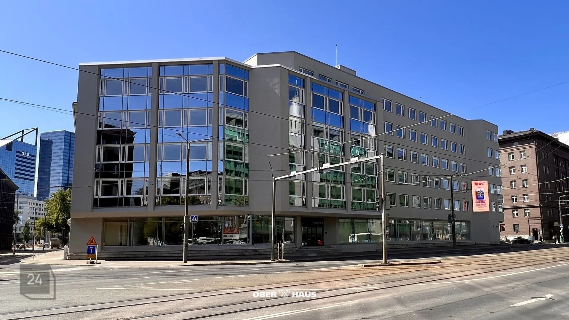 CITY CENTER BUSINESS SPACE!
