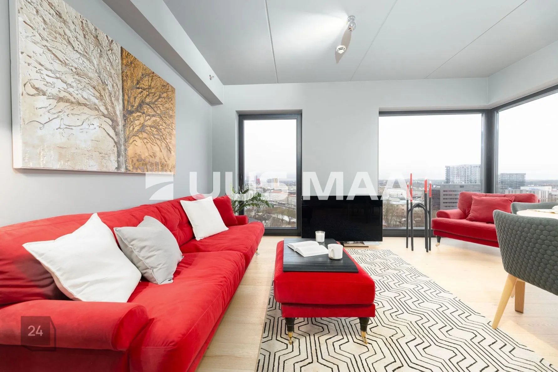 Panoramic City View, Sauna & Rooftop Terrace Access!