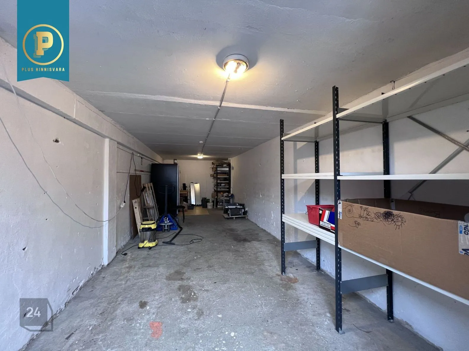 To rent out your own entrance warehouse space in Sütiste business building