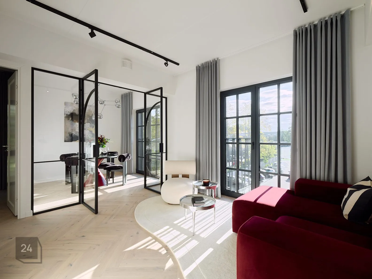 Elegant trendy apartment near the sea