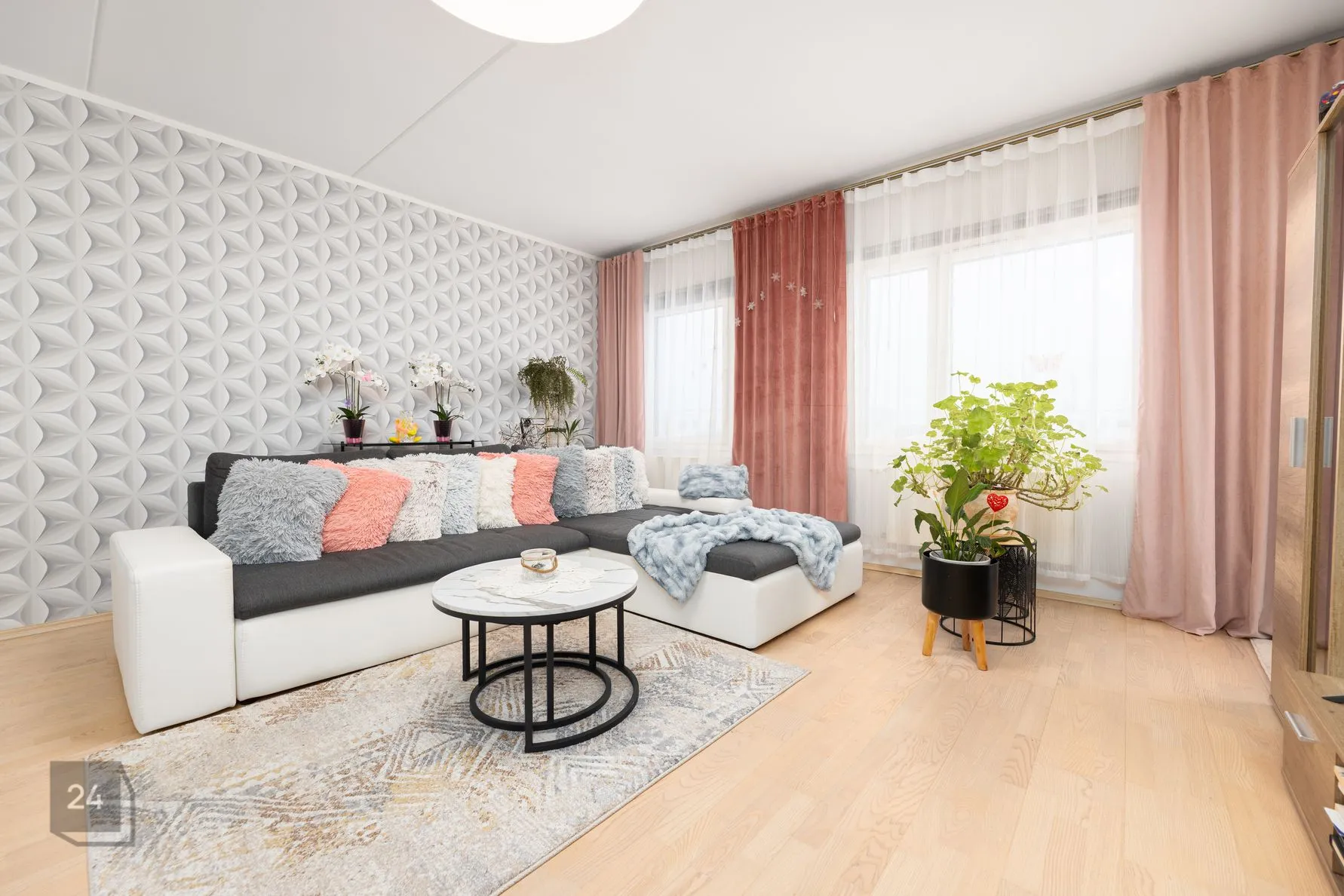 New offer! Super location!