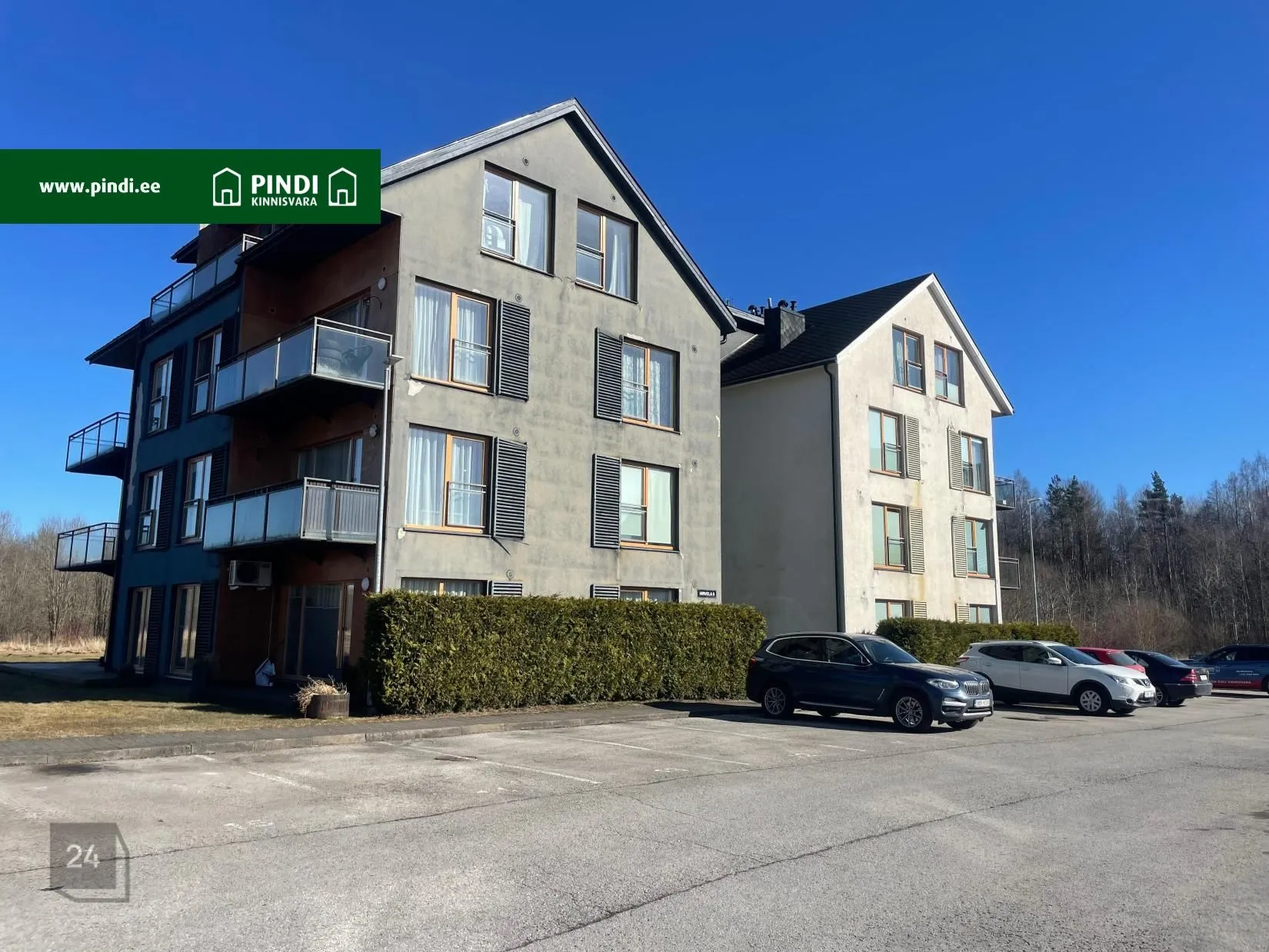 Apartment with a balcony in a newer building!