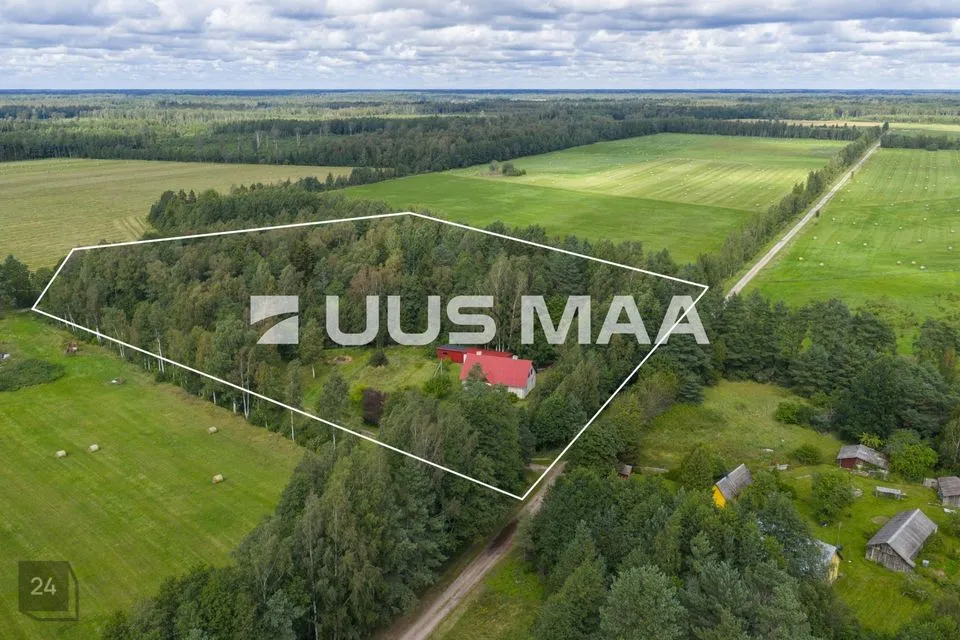 6-toaline Maja  -  Hiiumaa vald, Emmaste-Kurisu küla