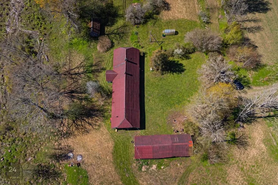 4-toaline Maja  -  Põhja-Sakala vald, Vihi küla - foto 2