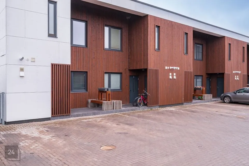 Ridaelamu boks, 4-toaline Majaosa  -  Tartu vald, Raadi alev