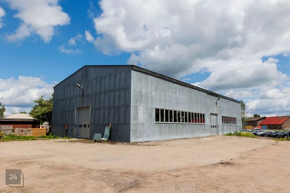 Mitme sihtotstarbega, 748 m² Äripind  -  Viljandi linn - foto 3