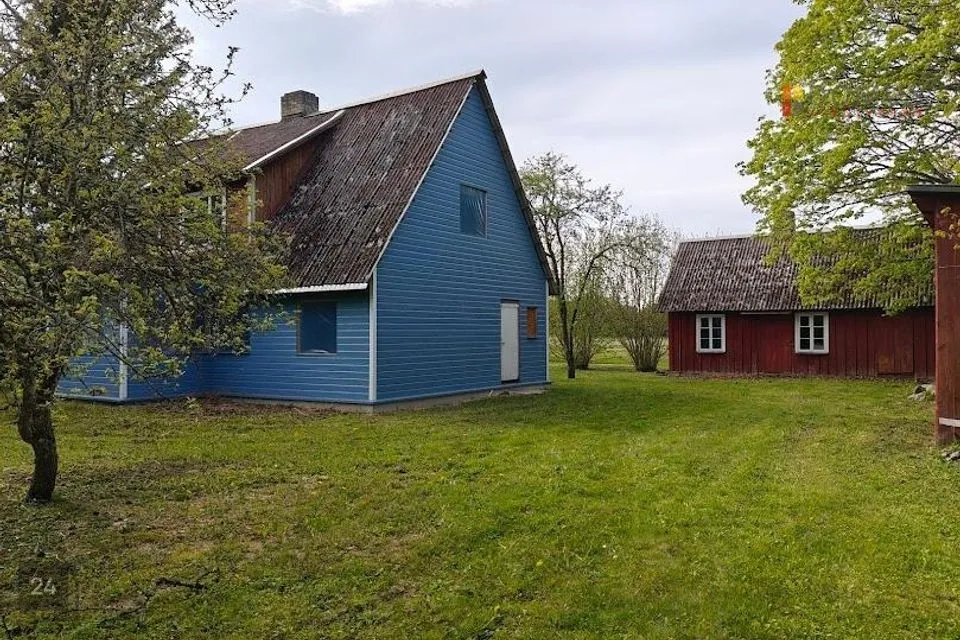 6-toaline Maja  -  Hiiumaa vald, Ala küla