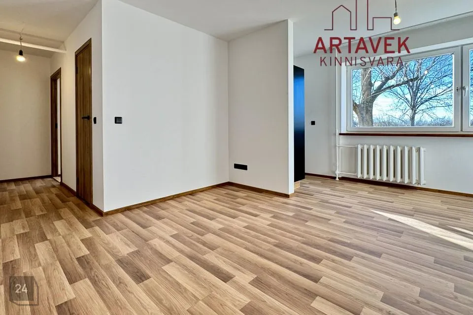 2-toaline Korter  -  Kohtla-Järve linn, Järve linnaosa