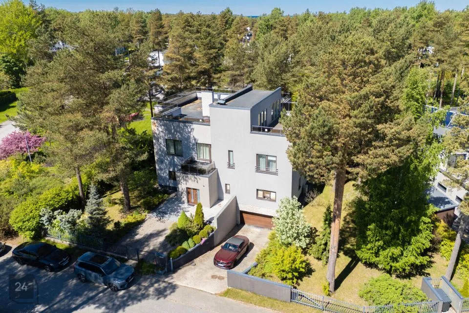8-toaline Maja  -  Tallinn, Haabersti linnaosa