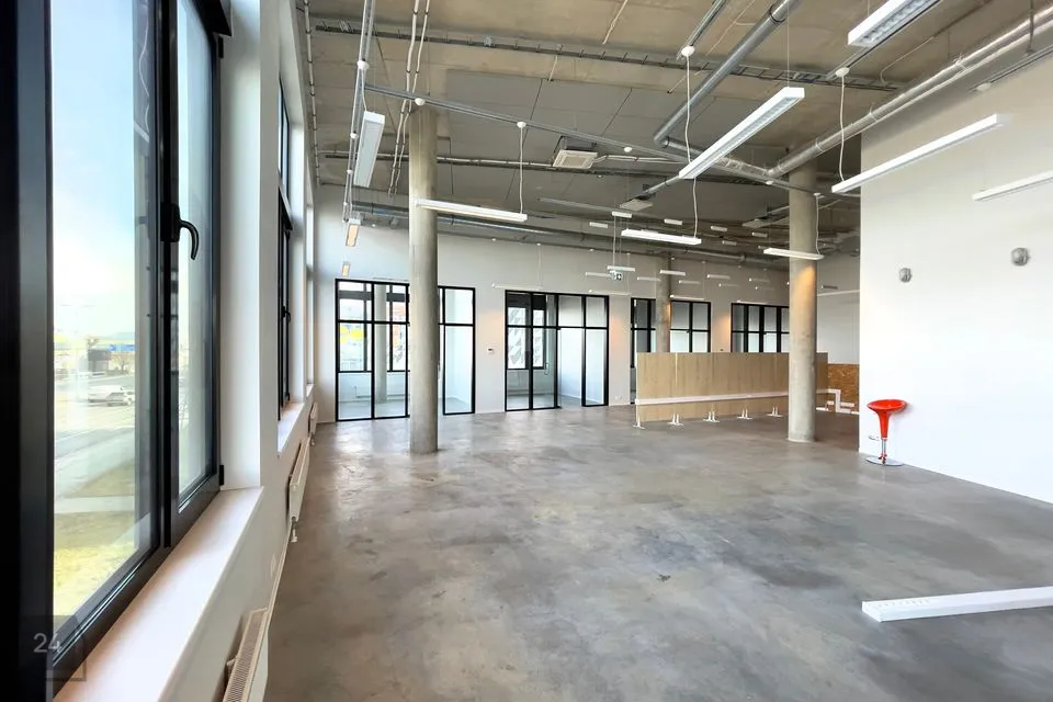 Büroo, 356 m² Äripind - Tallinn, Lasnamäe linnaosa