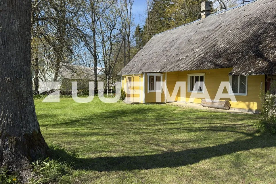 Müüa maja, 4 tuba, Lauritse, Viira küla, Muhu vald