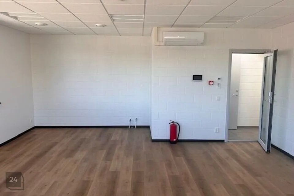 Bureau or Service, 39 m² business in Rae vald, Peetri alevik - photo 3