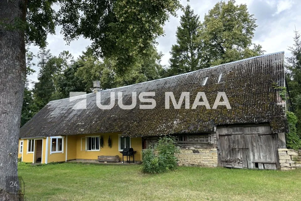 4-toaline Maja  -  Muhu vald, Viira küla