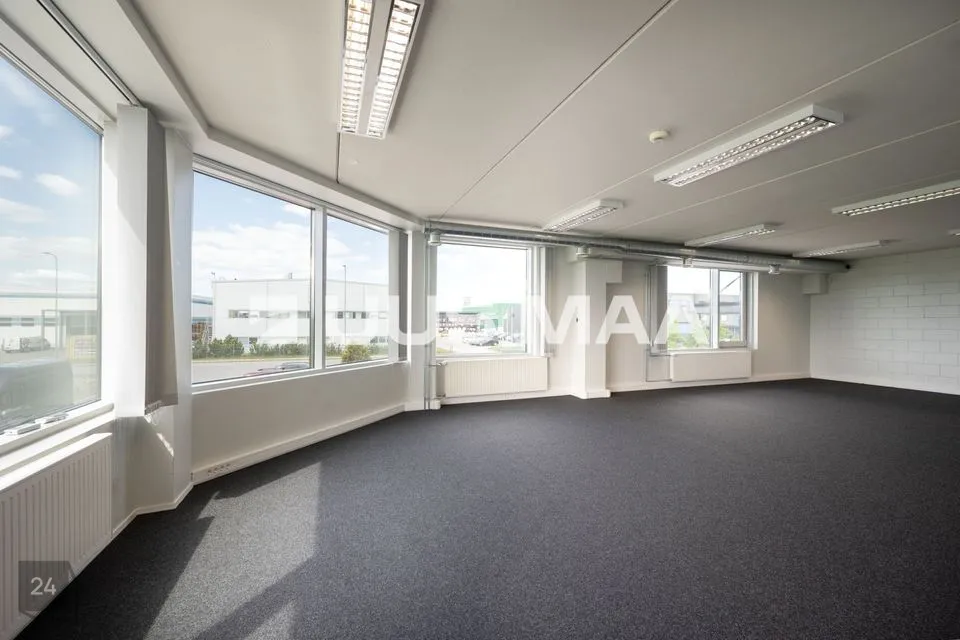 Bureau or Commerce, 65 m² business in Rae vald, Peetri alevik