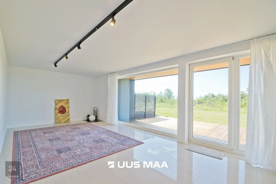 4-toaline Korter  -  Saaremaa vald, Kuressaare linn - foto 4