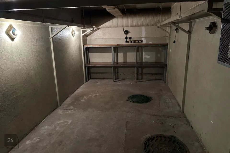 18 m² Garaaž  -  Tallinn, Lasnamäe linnaosa