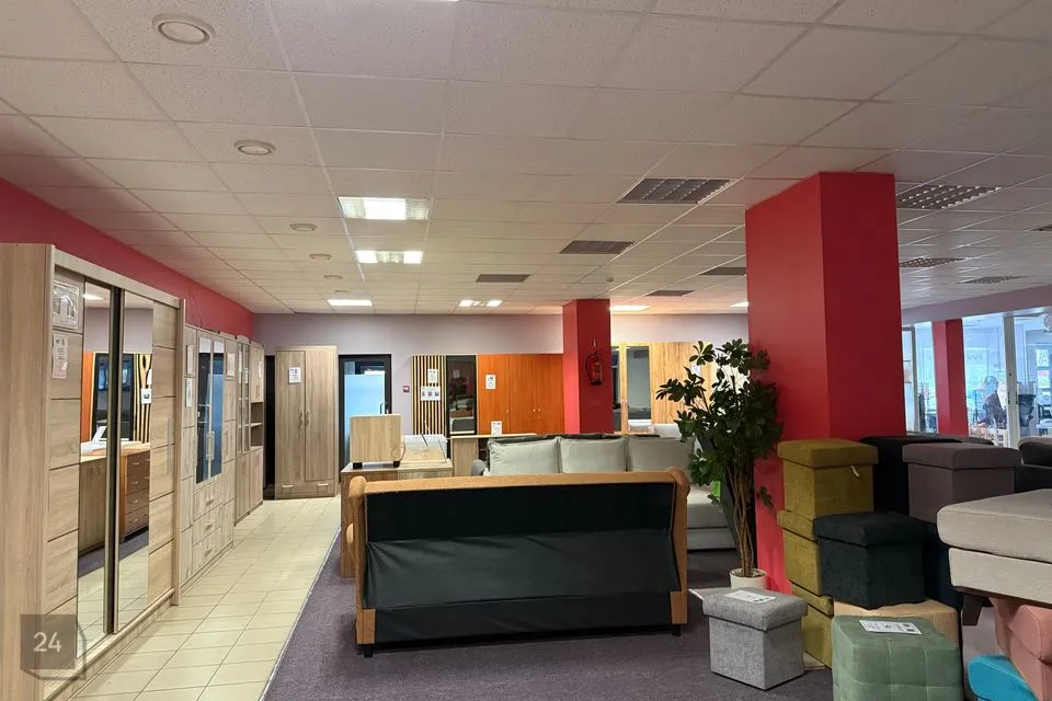 Kaubandus või Ladu, 135 m² Äripind - Tallinn, Haabersti linnaosa
