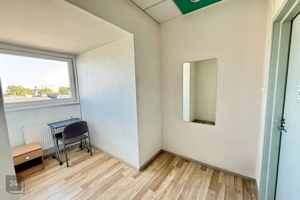 Mitme sihtotstarbega, 7 m² Äripind  -  Tallinn, Kesklinna linnaosa