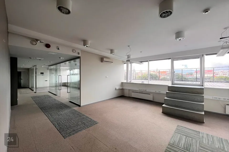 Mitme sihtotstarbega, 190 m² Äripind  -  Tallinn, Kesklinna linnaosa - foto 5