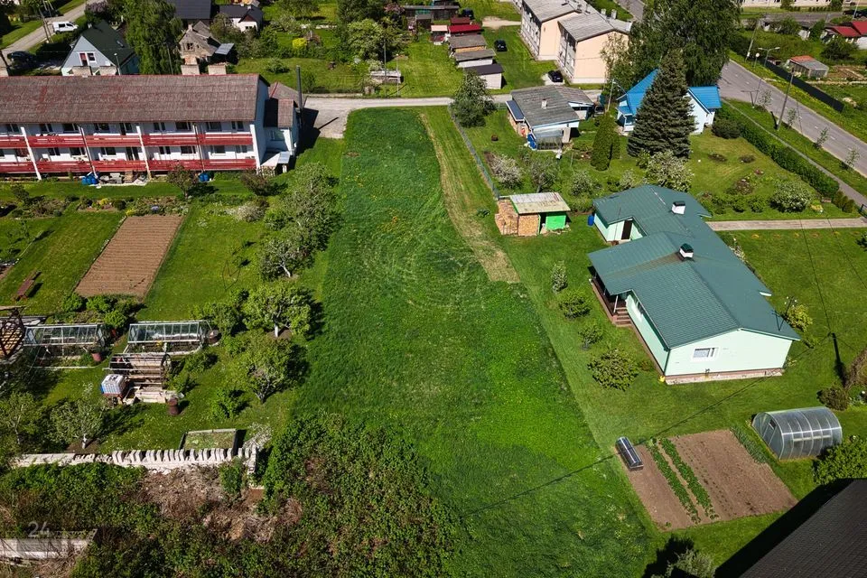 Земля жилой застройки, 1821 m² участок в Jõhvi vald, Toila alevik