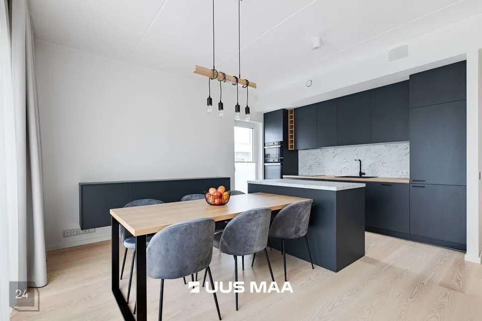 4-toaline Korter  -  Tallinn, Kesklinna linnaosa - foto 2