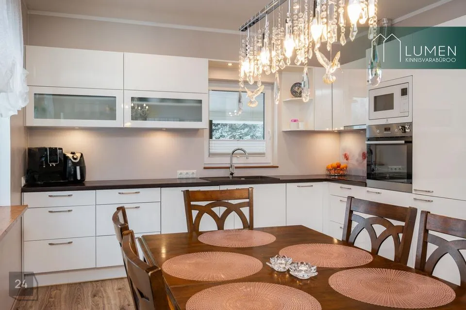 4-toaline Maja - Kambja vald, Uhti küla