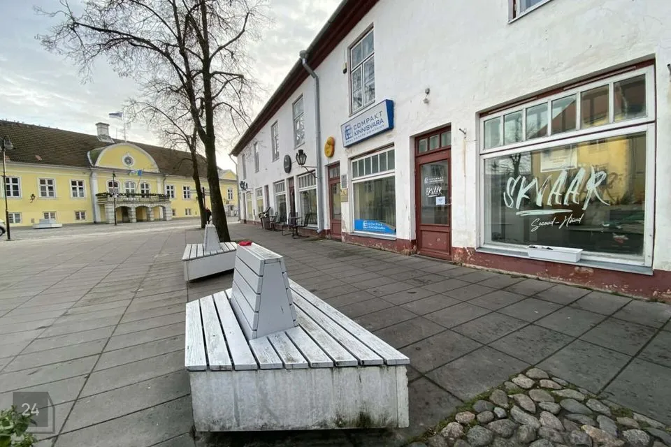 23 m² Äripind  -  Saaremaa vald, Kuressaare linn