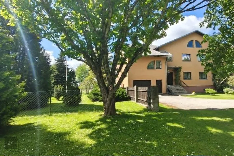 Рядный бокс, 5-комнатная часть дома в Türi vald, Väätsa alevik - фото 2