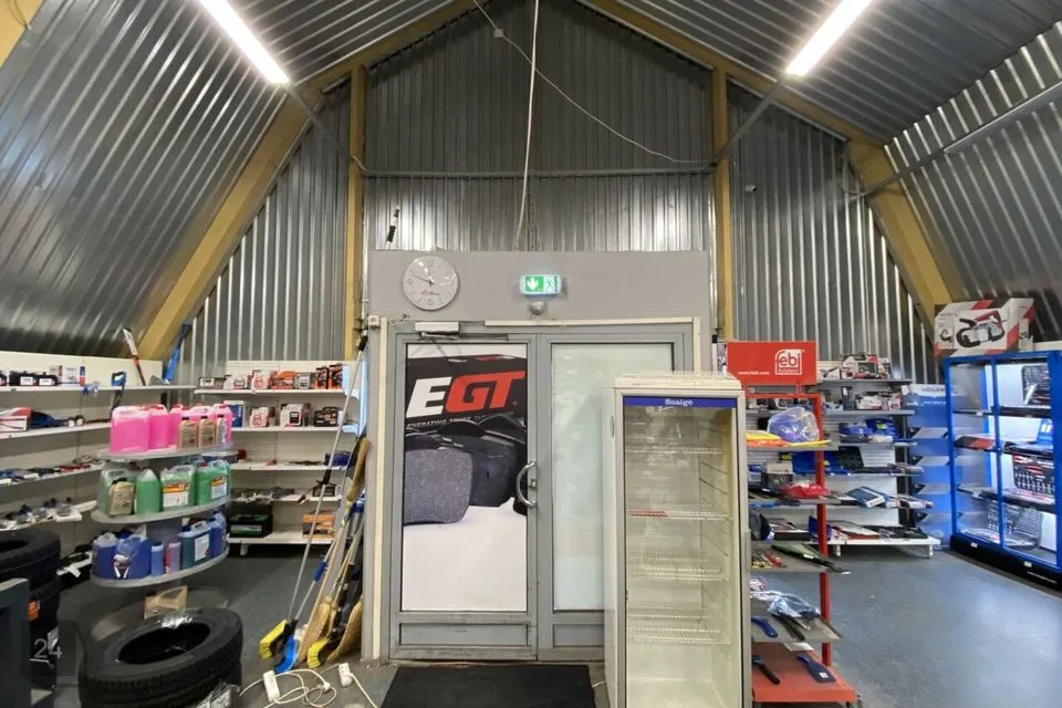 495 m² business in Tallinn, Mustamäe linnaosa - photo 2