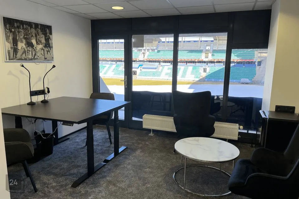 Büroo, 17 m² Äripind  -  Tallinn, Kesklinna linnaosa - foto 2