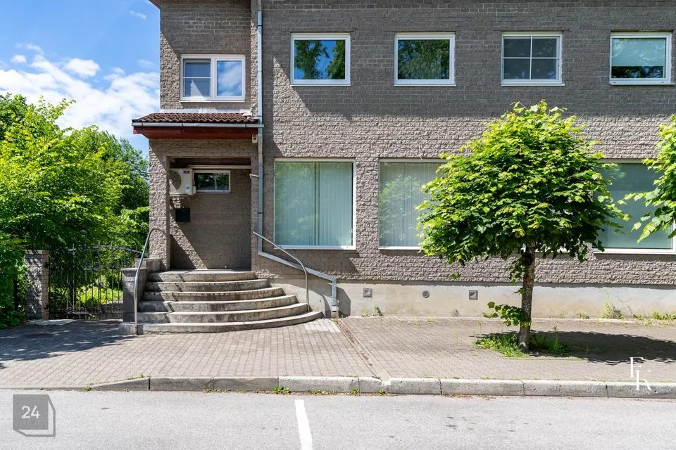 Mitme sihtotstarbega, 95 m² Äripind  -  Keila linn