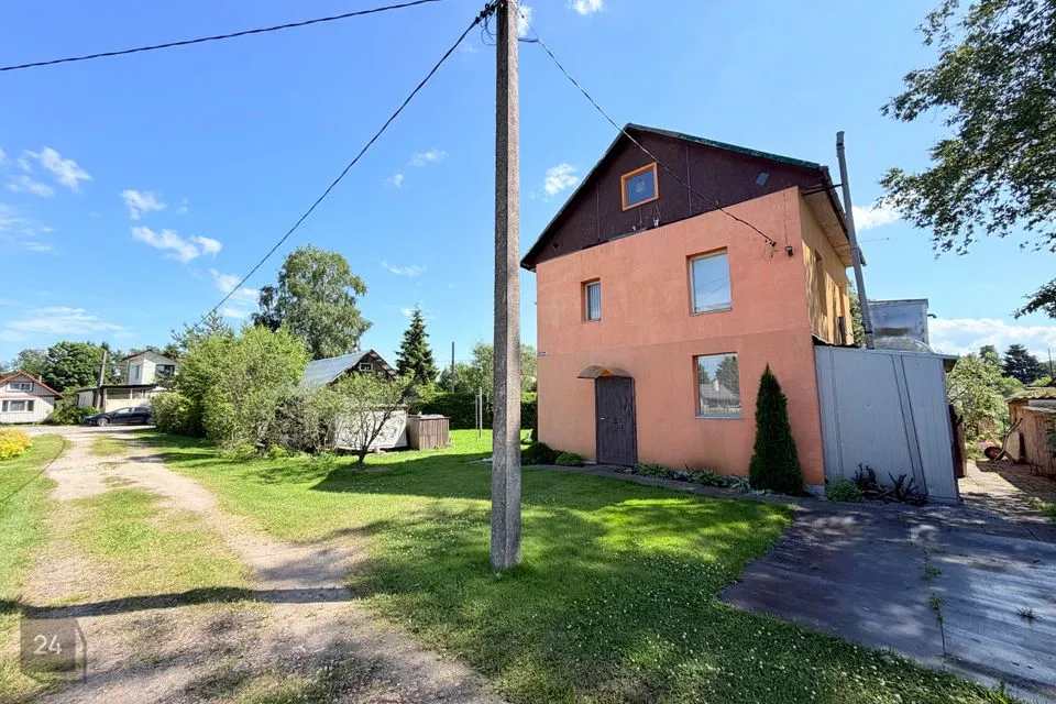 4-toaline Suvila - Narva linn