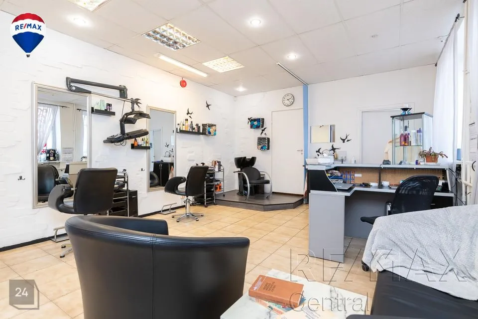 Teenindus või Toimiv ettevõte, 54 m² Äripind  -  Tallinn, Kesklinna linnaosa