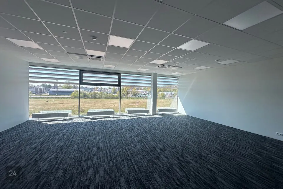 Mitme sihtotstarbega, 100 m² Äripind  -  Tartu linn, Tartu linn