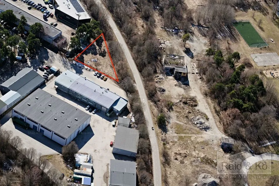 Tootmismaa või Ärimaa, 844 m² Maa  -  Tallinn, Mustamäe linnaosa