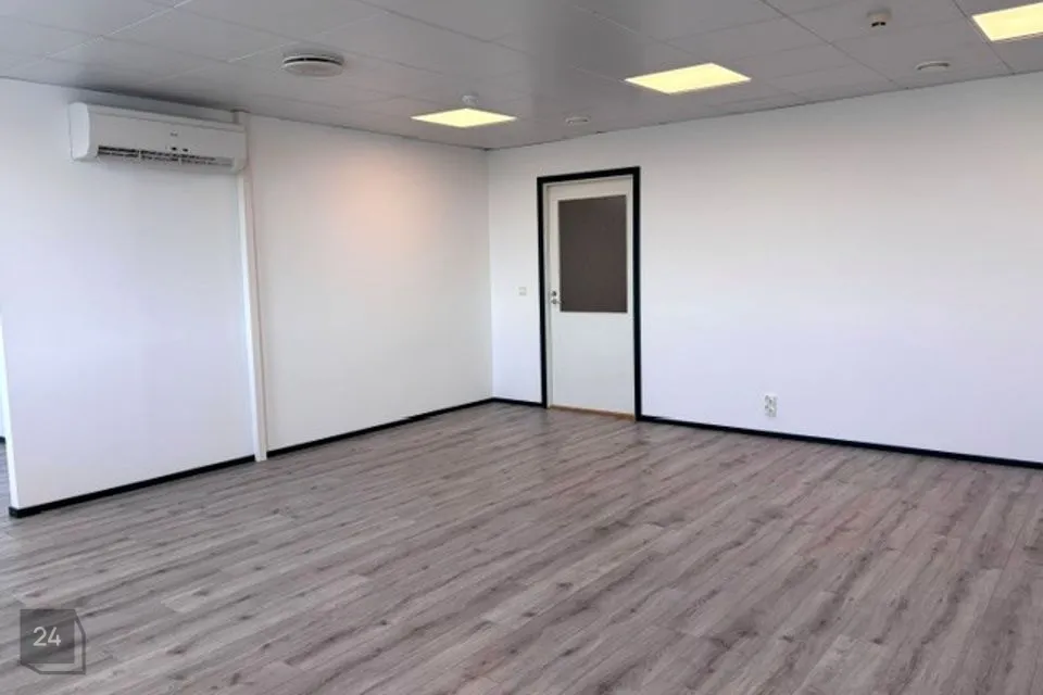 Büroo või Teenindus, 55 m² Äripind - Tallinn, Lasnamäe linnaosa - foto 2