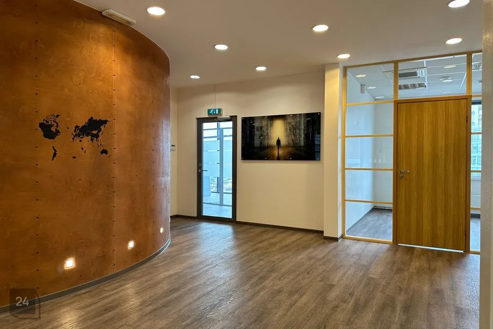 Бюро или Обслуживание, 300 m² Бизнес-площадь в Tallinn, Kesklinna linnaosa