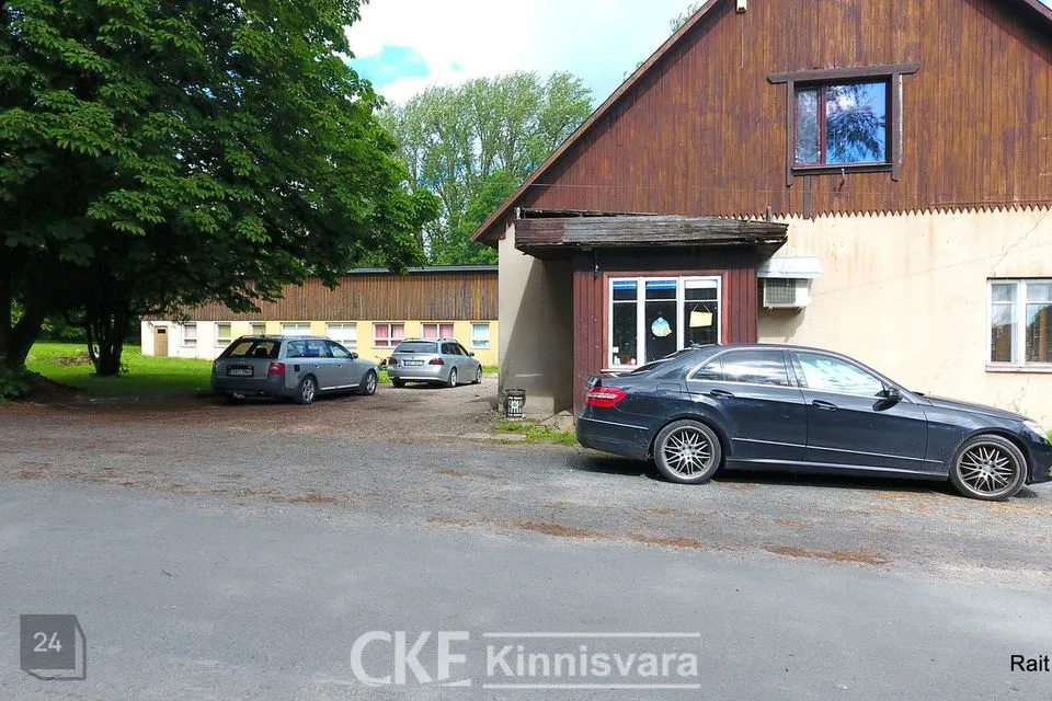 14-toaline Maja - Põhja-Sakala vald, Ülde küla