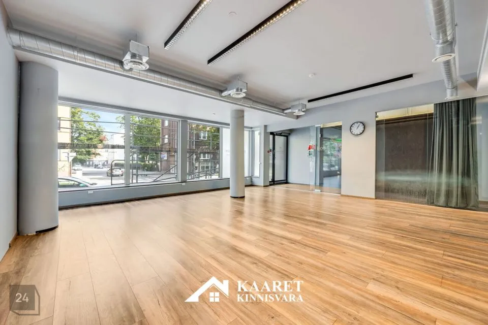 240 m² Бизнес-площадь в Tallinn, Kesklinna linnaosa