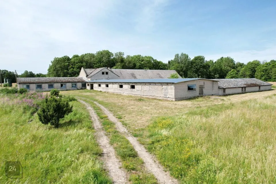 1640 m² Maja  -  Muhu vald, Vanamõisa küla - foto 2