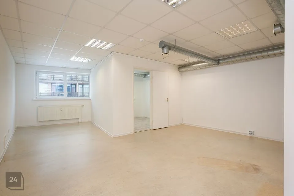 Teenindus või Büroo, 48 m² Äripind  -  Tartu linn, Tartu linn