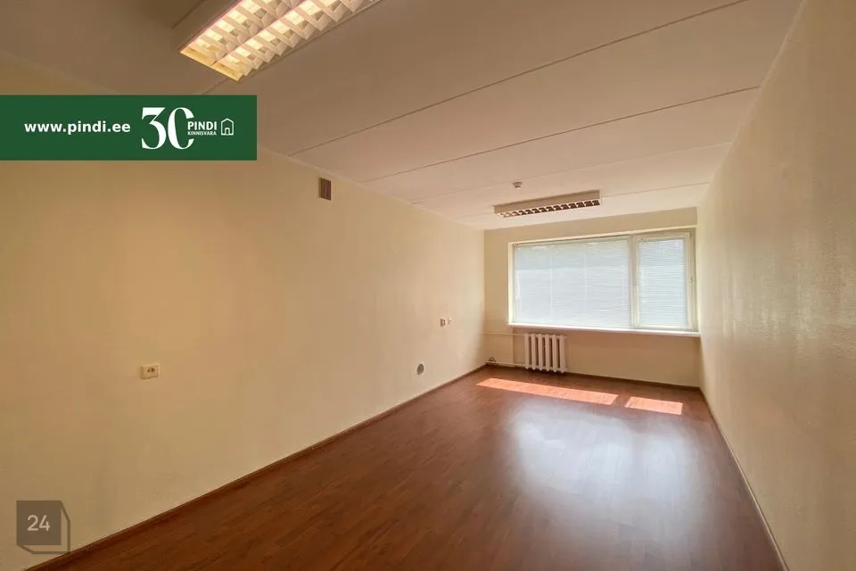 Büroo või Teenindus, 36 m² Äripind  -  Tallinn, Kesklinna linnaosa