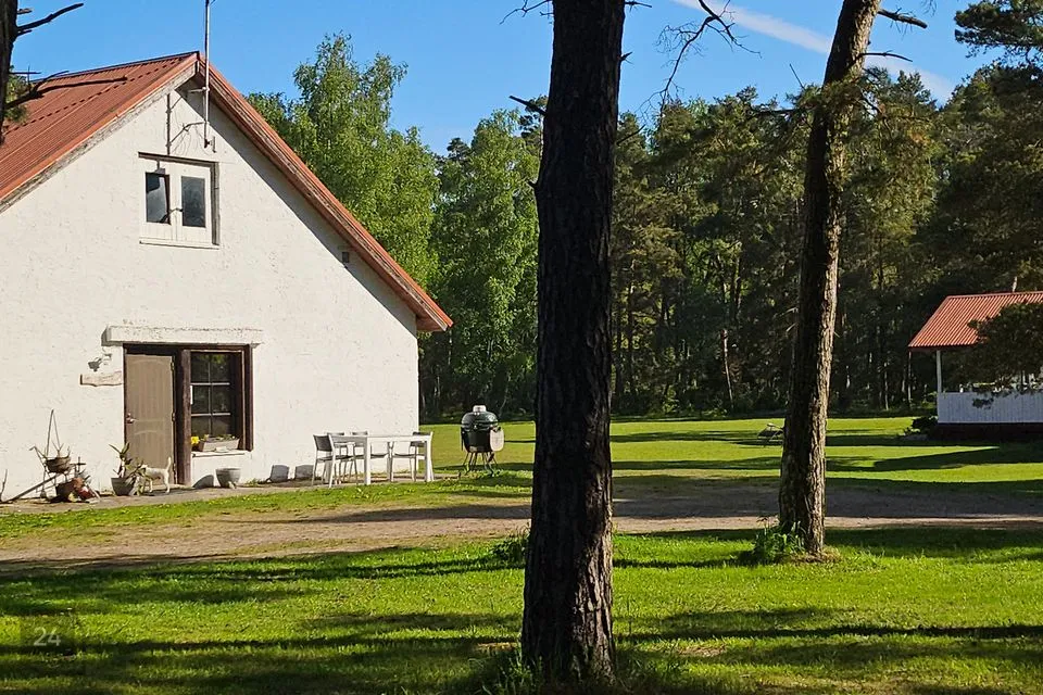 9-toaline Maja - Saaremaa vald, Jõgela küla
