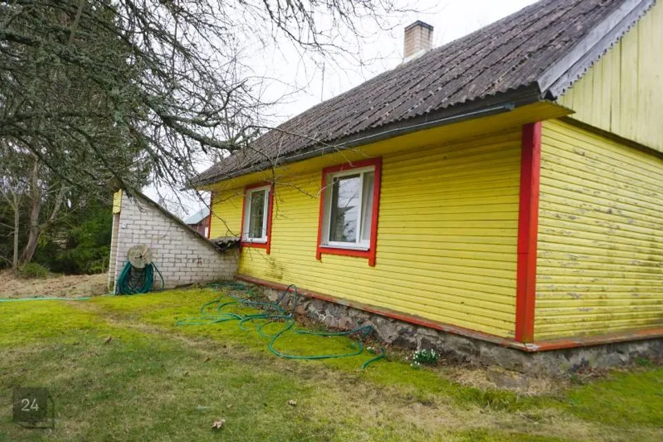 3-toaline Maja  -  Hiiumaa vald, Kaigutsi küla - foto 2