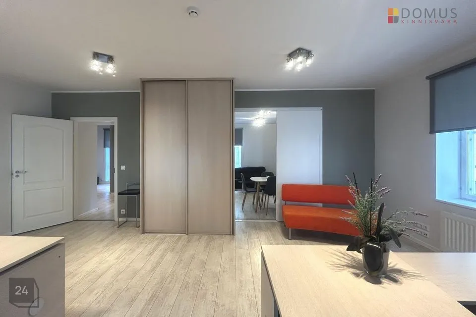 Mitme sihtotstarbega, 124 m² Äripind  -  Tallinn, Kesklinna linnaosa