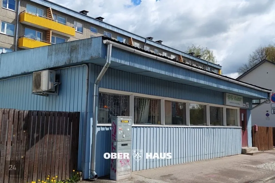 84 m² business - photo 2