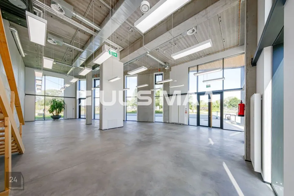 Mitme sihtotstarbega, 196 m² Äripind - Tallinn, Haabersti linnaosa