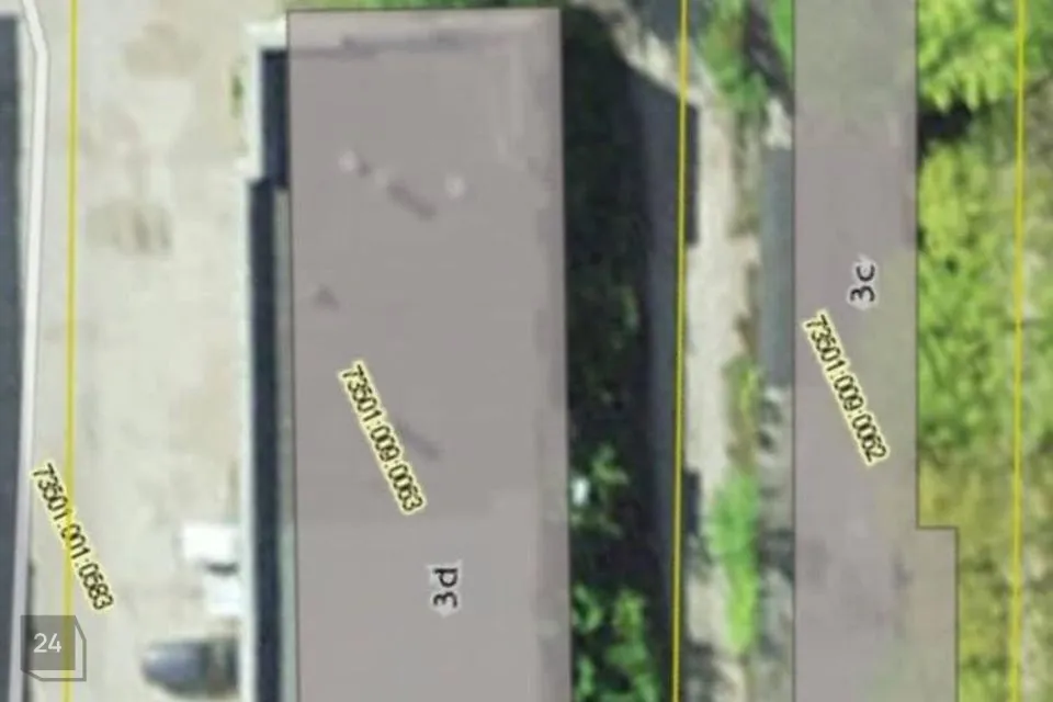 Mitme sihtotstarbega, 442 m² Äripind  -  Sillamäe linn