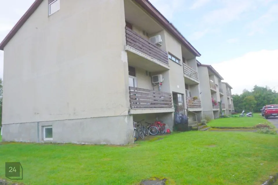 2-toaline Korter  -  Hiiumaa vald, Jausa küla